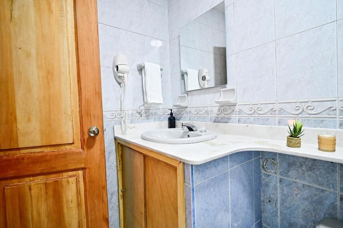 Casa Con Piscina Y Terraza Privada A Pasos De La Playa Сasa de vacaciones Cartagena