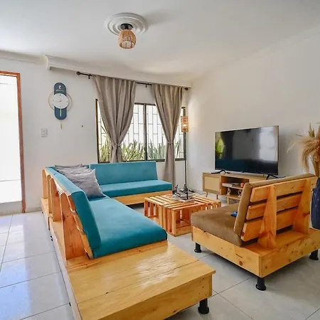 Casa Con Piscina Y Terraza Privada A Pasos De La Playa *