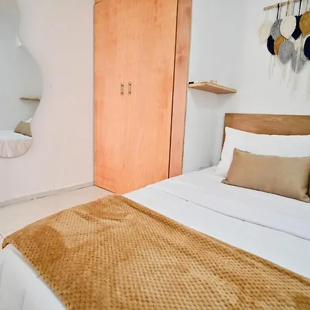Сasa de vacaciones Casa Con Piscina Y Terraza Privada A Pasos De La Playa