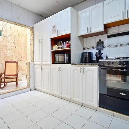 Casa Con Piscina Y Terraza Privada A Pasos De La Playa * Cartagena