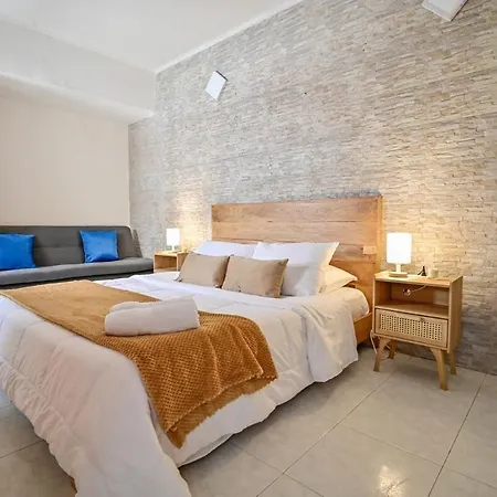 Casa Con Piscina Y Terraza Privada A Pasos De La Playa Cartagena